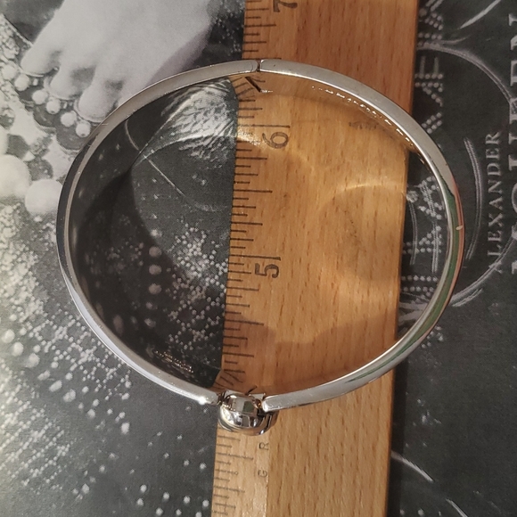 Alexander McQueen Bracelet - Picture 7 of 8